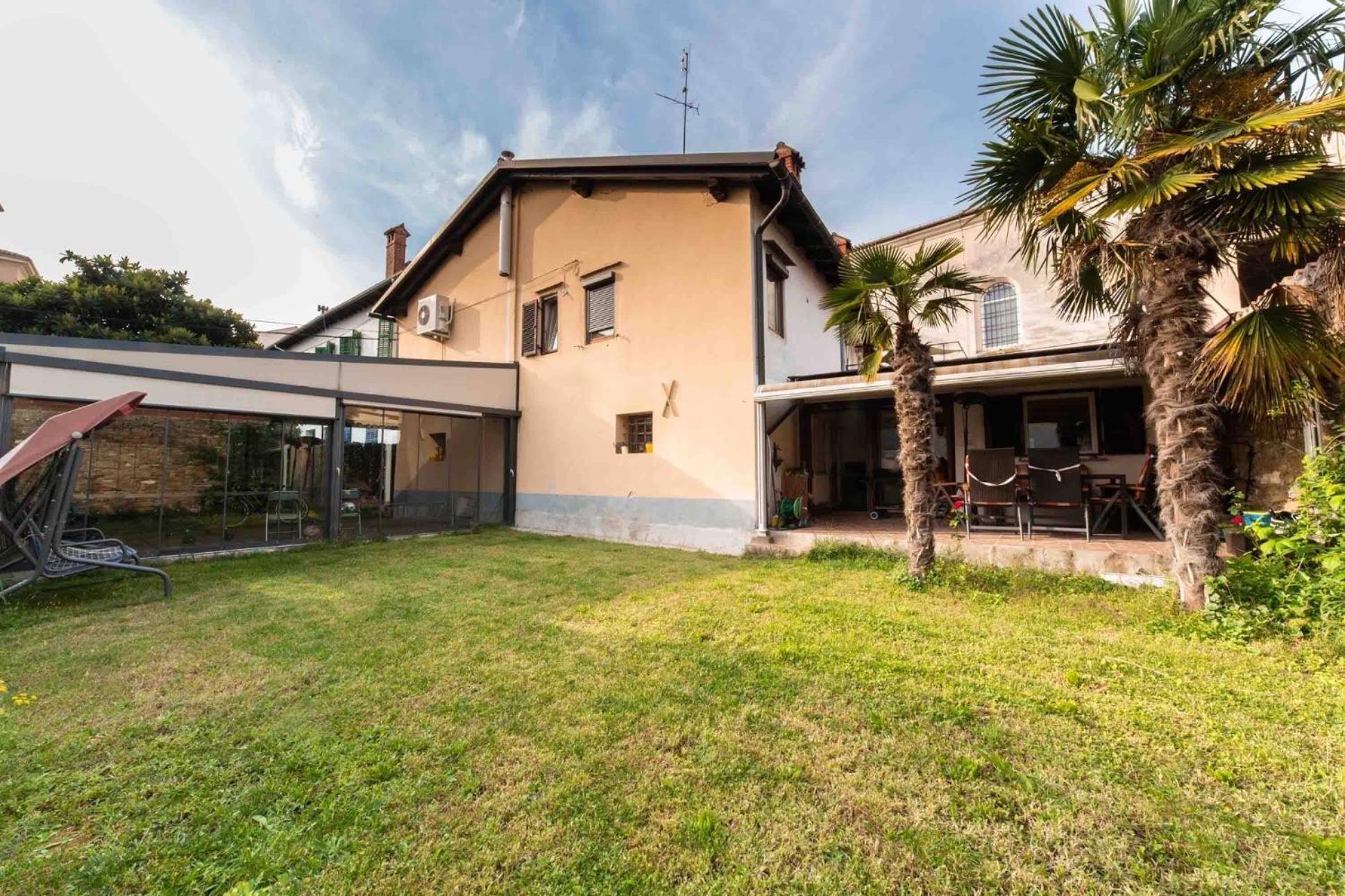 Cozy Corner Apartment Koper Exterior photo